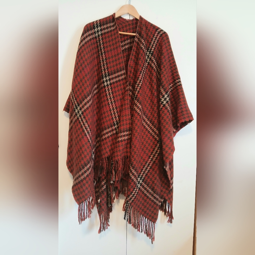 LAURA Plaid Knit Open Front Shawl Wrap One Size Blanket Cape Poncho